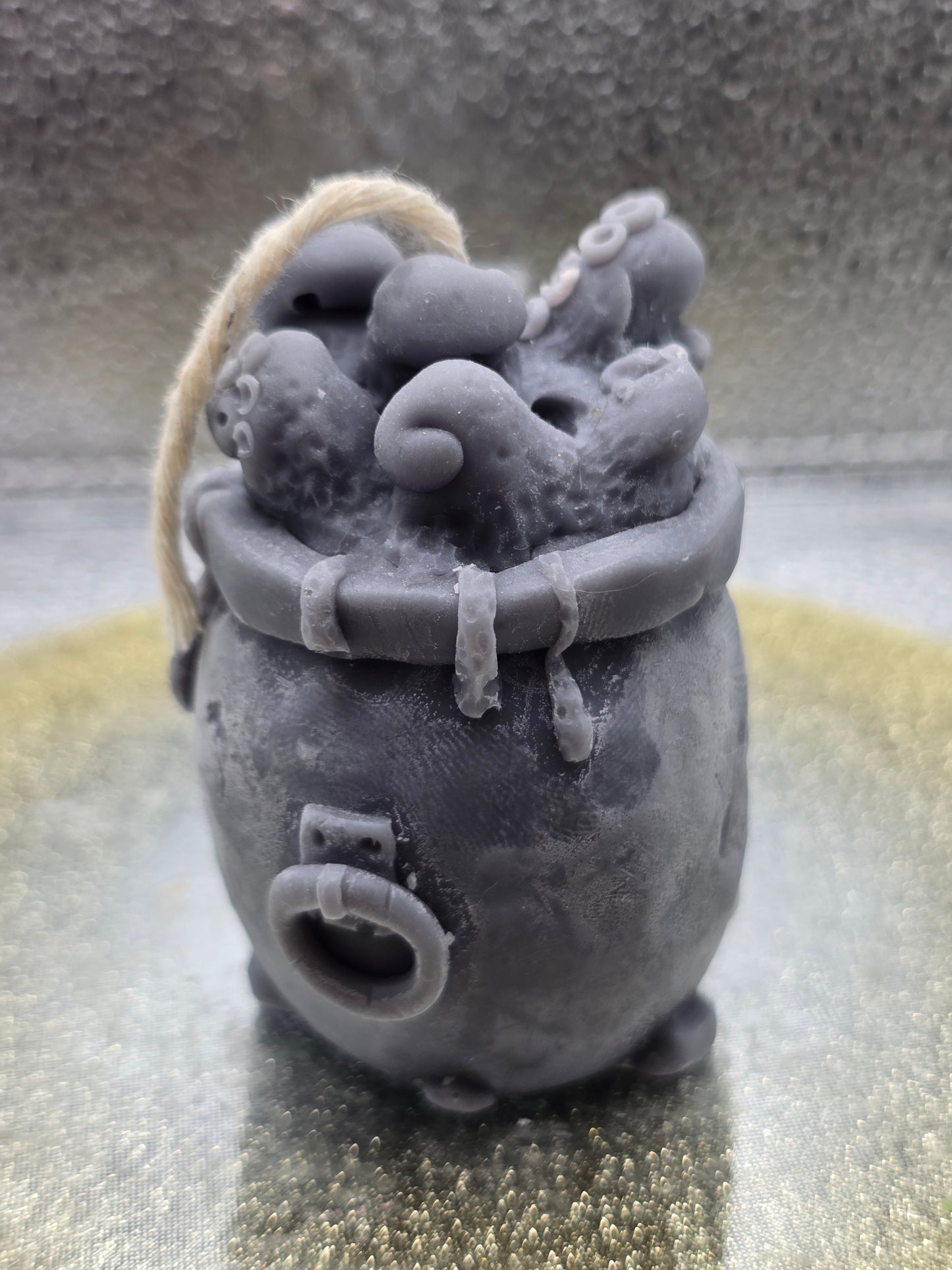 Witches Cauldrons Candle