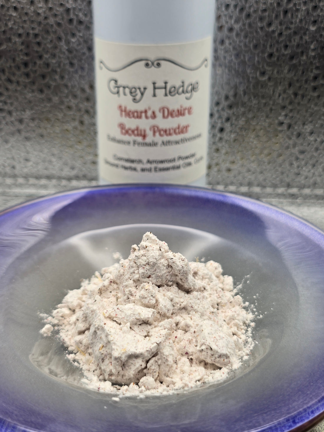 Hearts Desire dusting powder – Grey Hedge