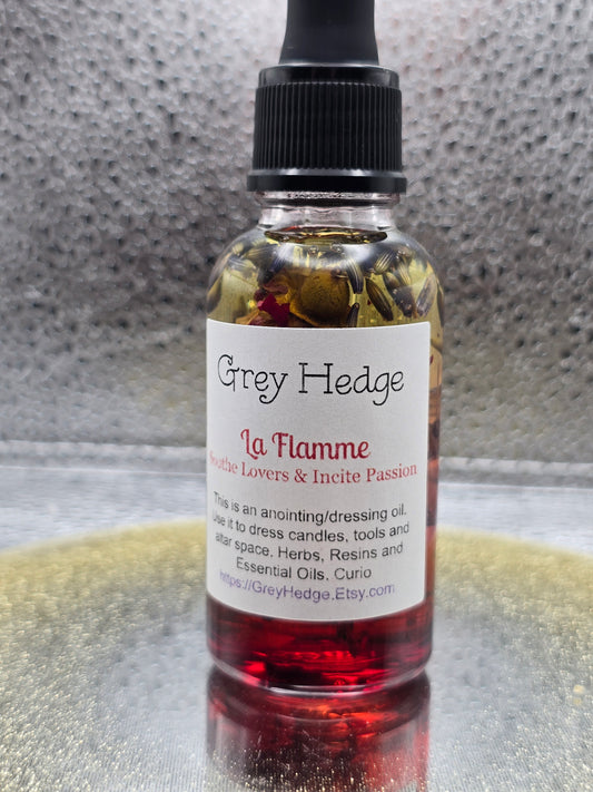 La Flamme ritual oil