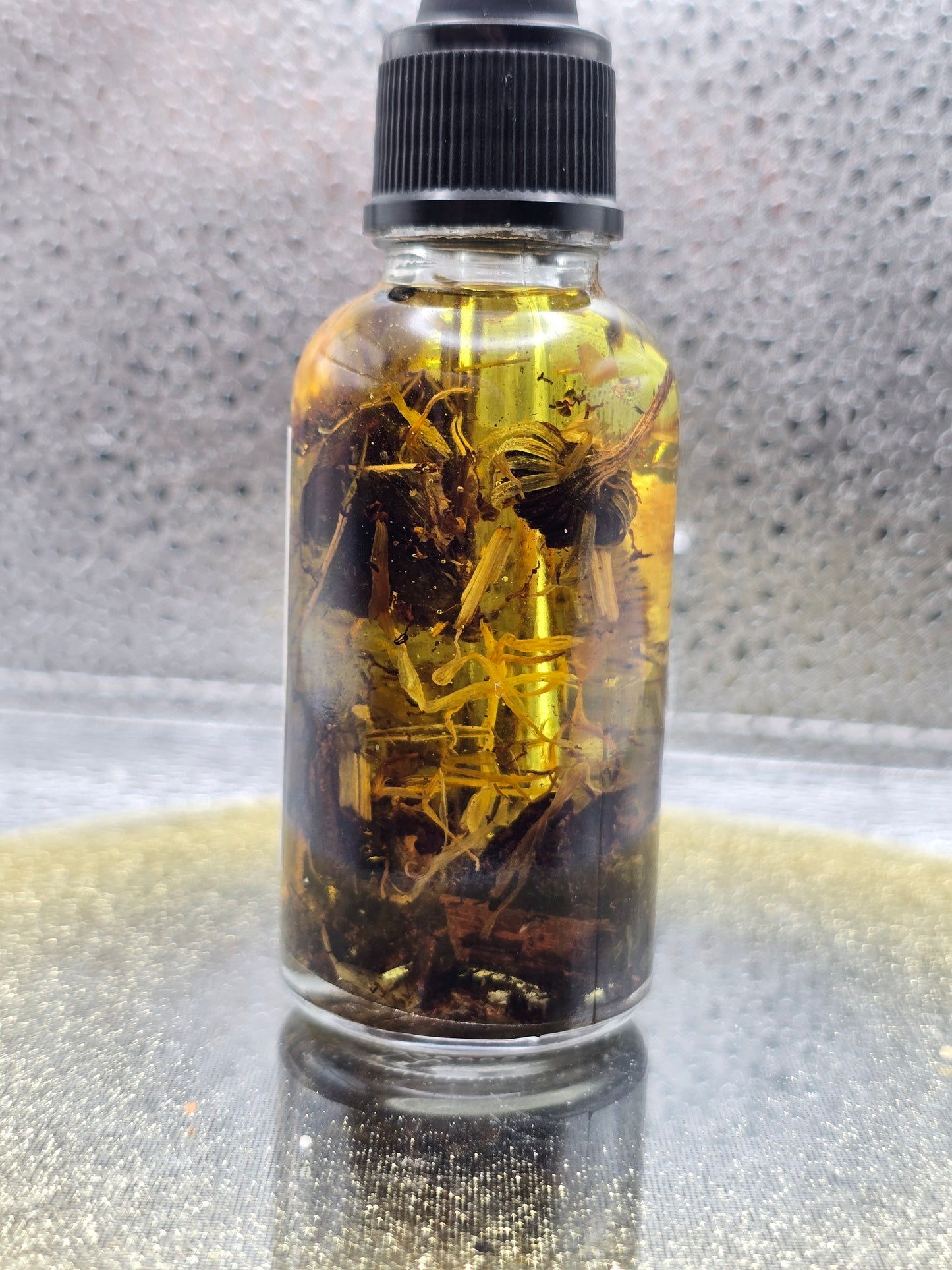 Court Conquer ritual oil