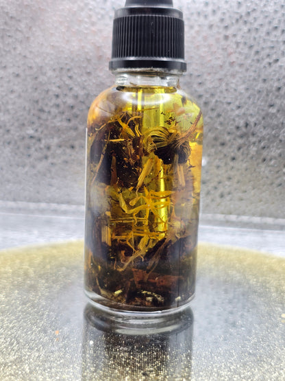 Court Conquer ritual oil