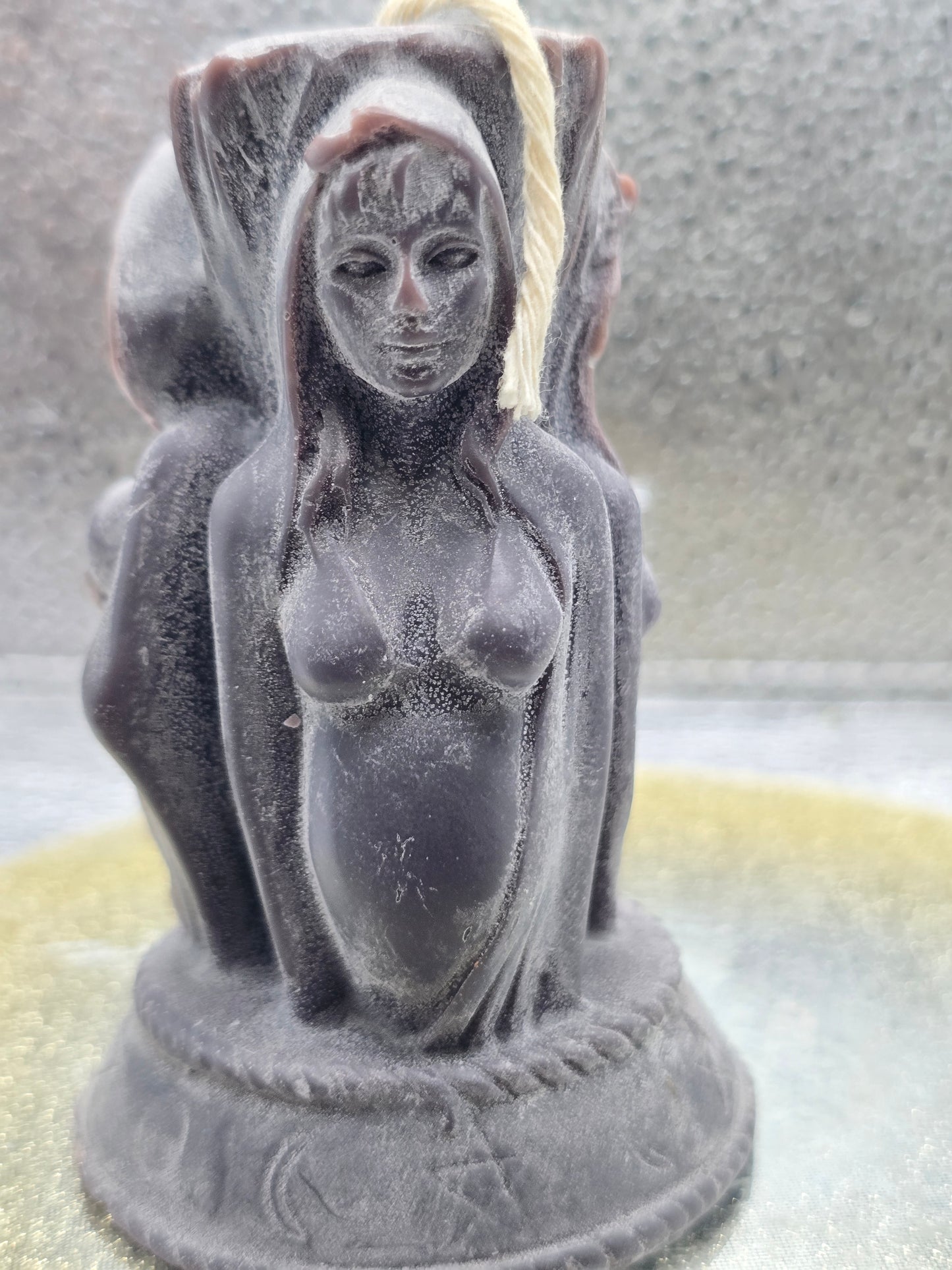 Small Hecate Candle