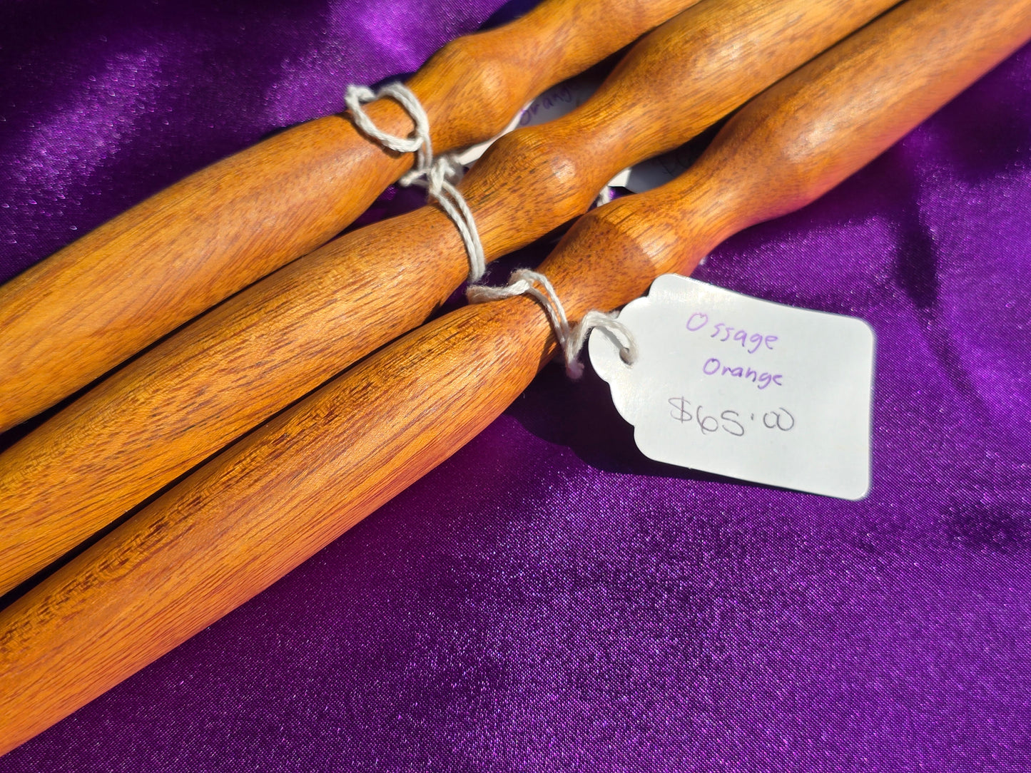 OSAGE ORANGE (HEDGE APPLE) Wand Traditional Length