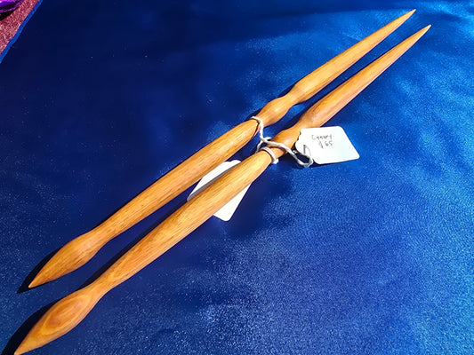 Canary Wand Traditional Length