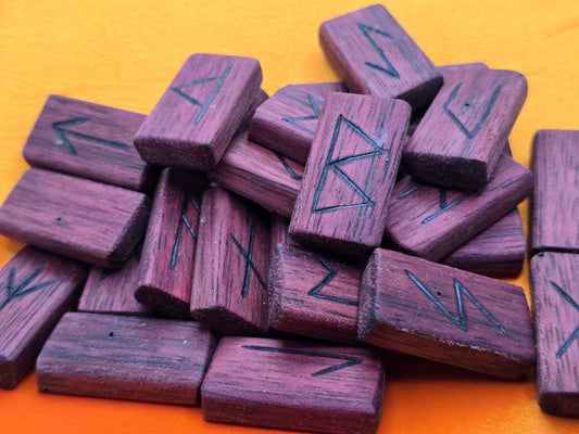 Purpleheart Elder Futhark Runes