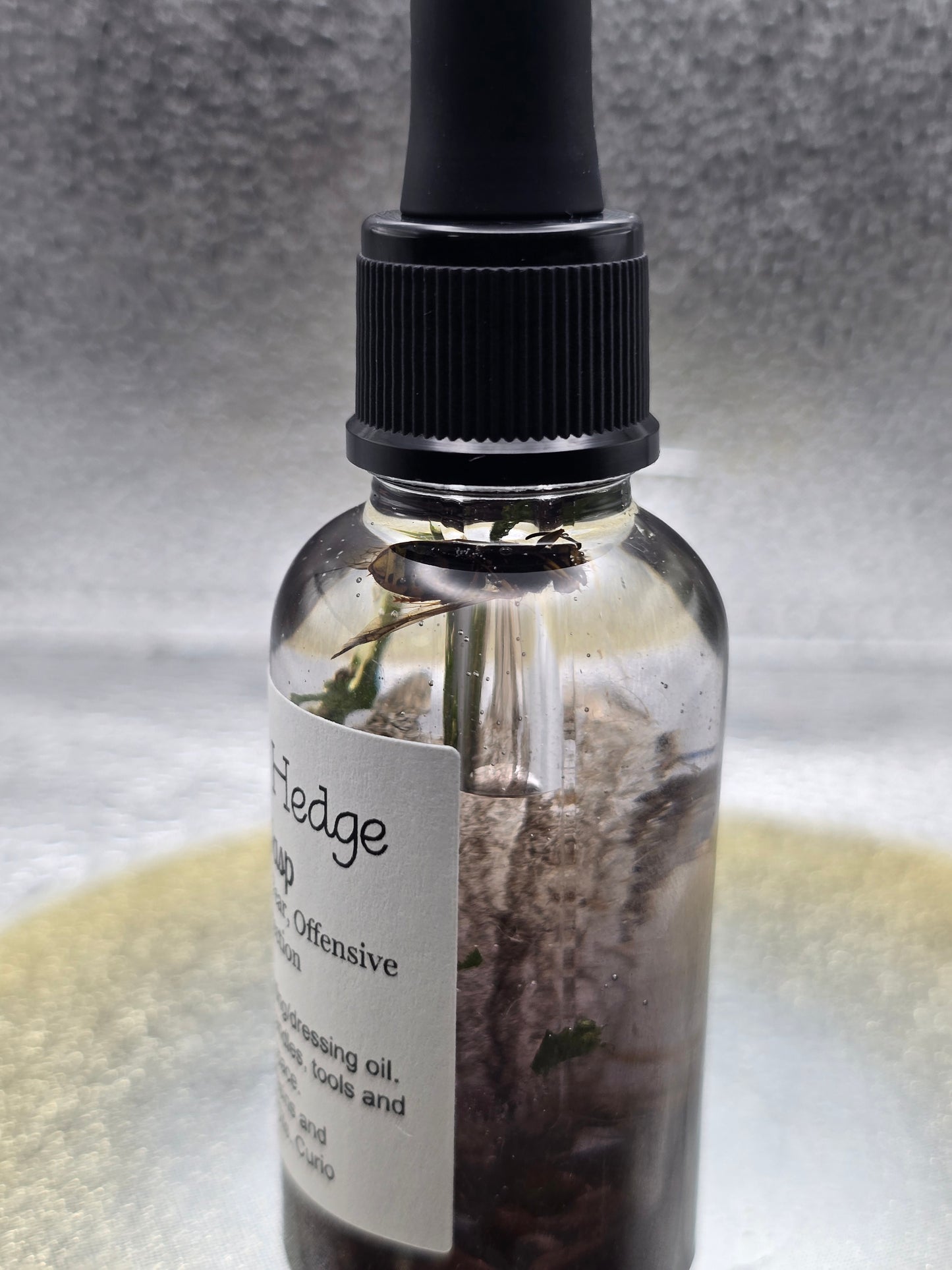Wasp Ritual Cuse Oil