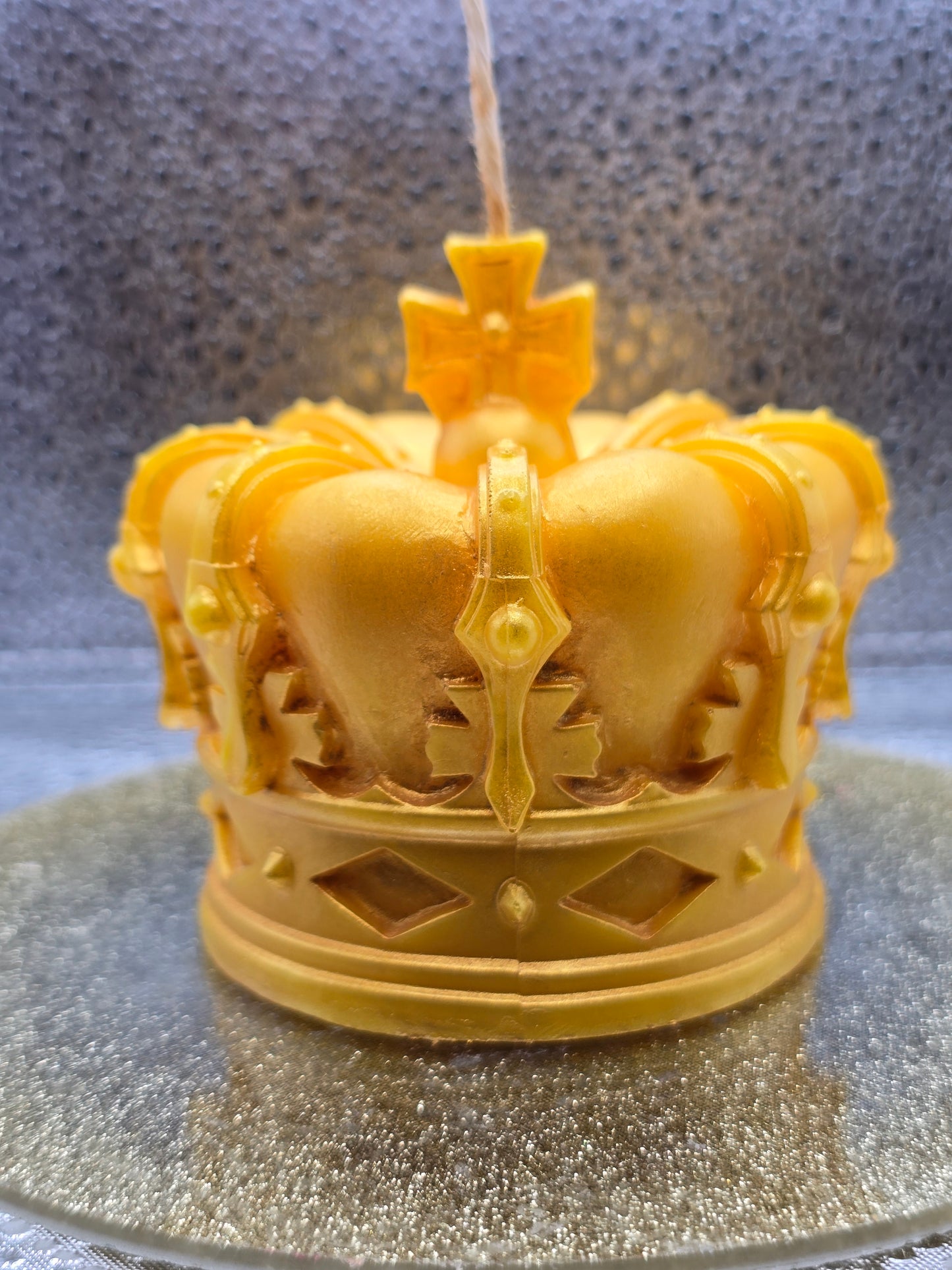 Crown Candle