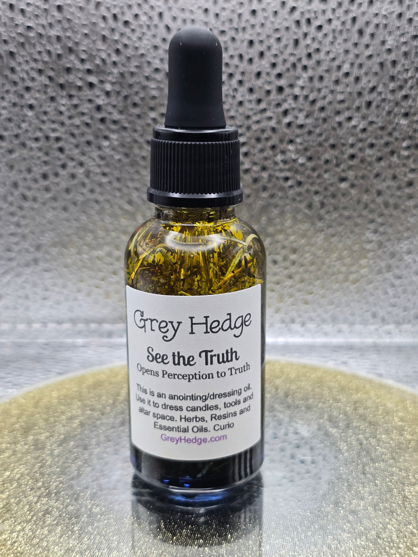 See The Truth Ritual Oil